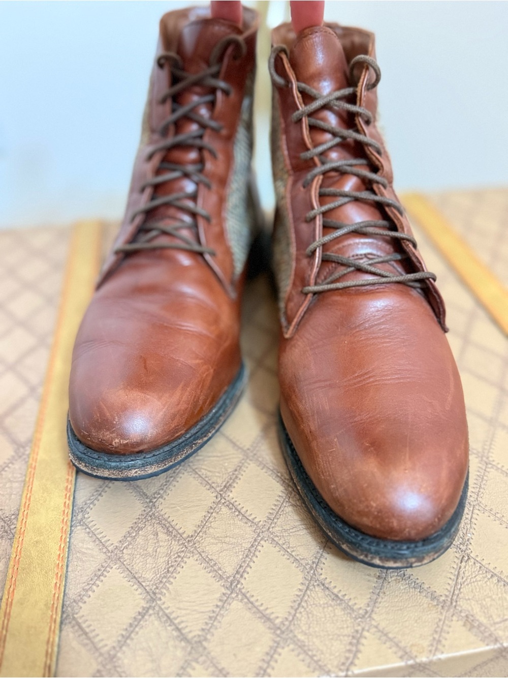 🌾 Allen Edmonds "Shaker Heights" Plain-Toe Blucher Dress Boots, - Picture 2 of 7